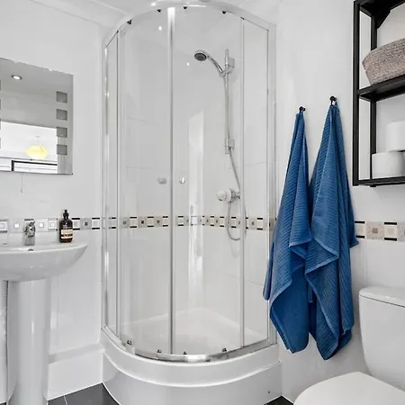 Modern Apartment Near Old Town With Parking Margate Exterior foto
